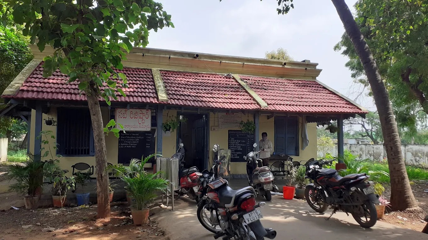 Sub Registrar Office in Vuyyuru