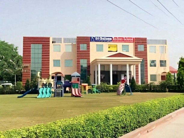 Chitanya School