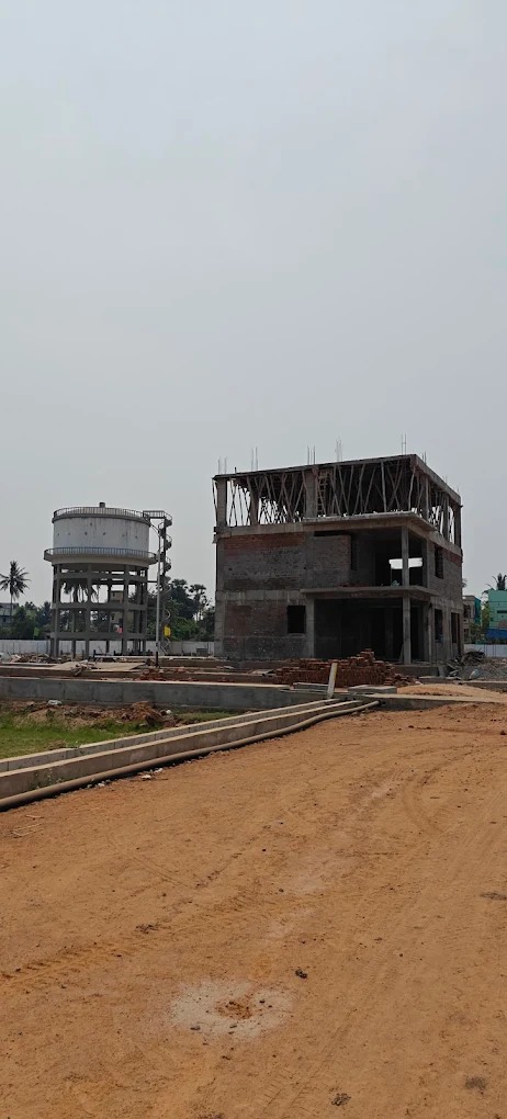 Vamsi’s Royal City